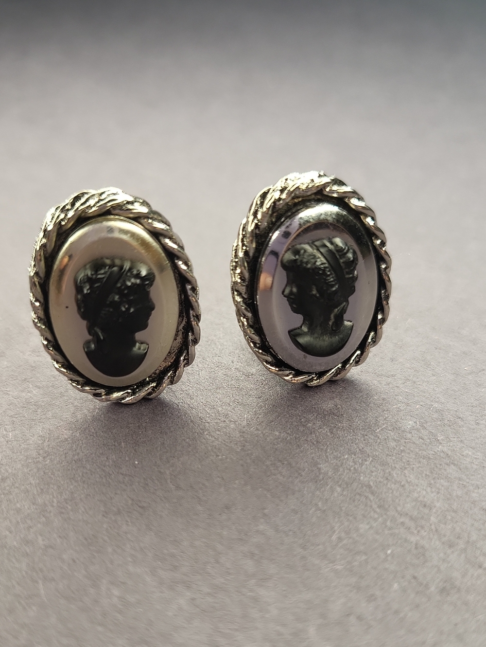 Classic Black Cameo Oval Stud Earrings - Women Jewelry